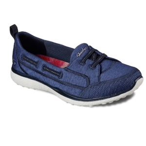 💙Skechers Microburst Flat Slide Ons💙